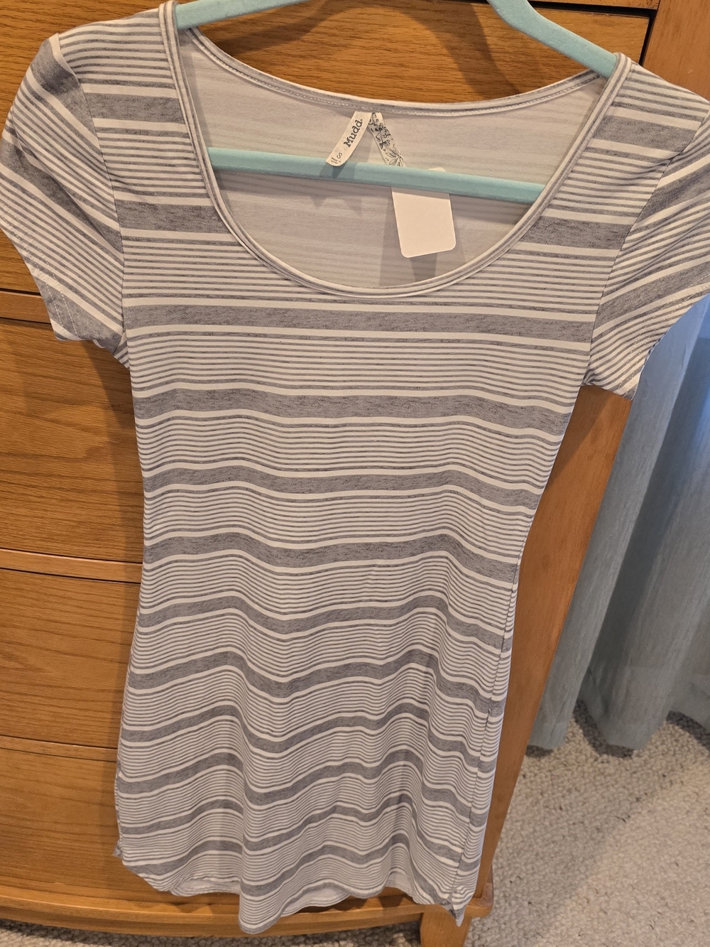 Mudd Scoop Neck Short Sleeve Striped Tee Shirt Dress - Gray & White, Women's S